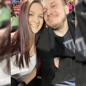 Meet your Posher, Chase